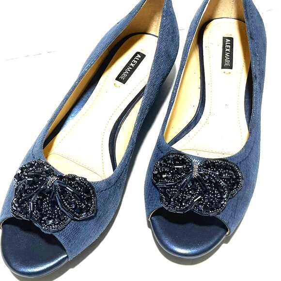 Alex Marie Blue Snakeskin Wedge Heel Flats with Beaded Butterfly On Toe 7.5M - Picture 1 of 11